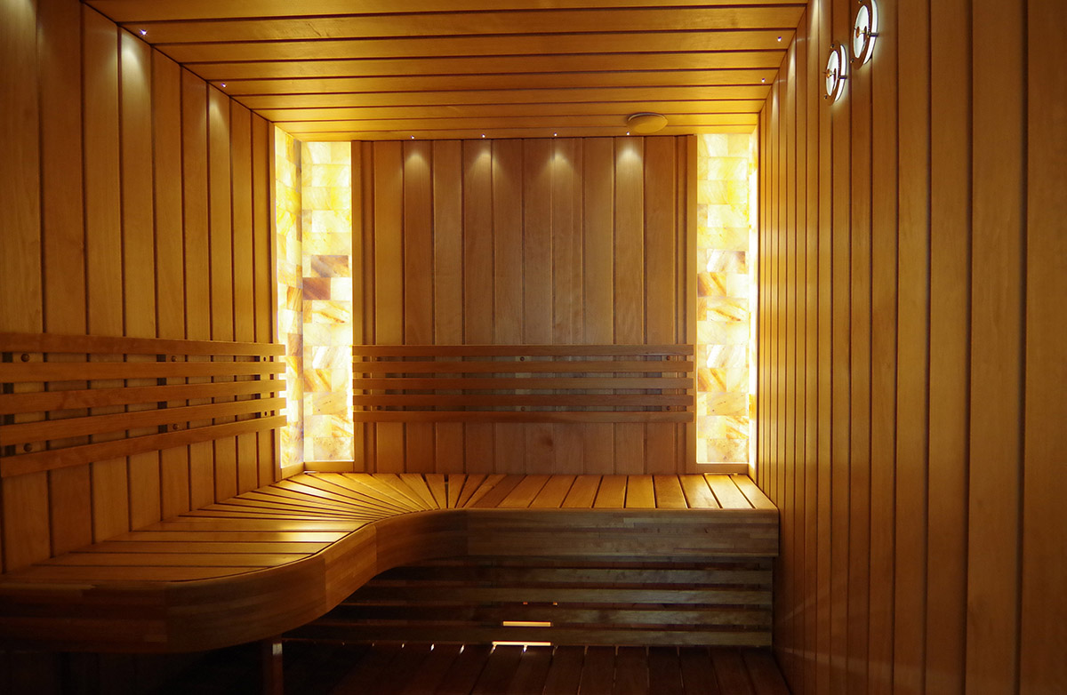 Salt-bricks-in-sauna-08